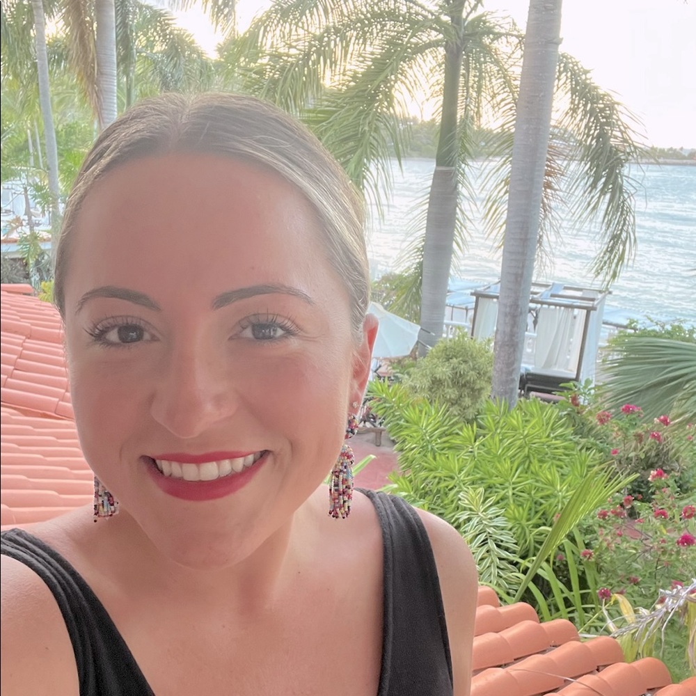 Meet your Posher, Maria